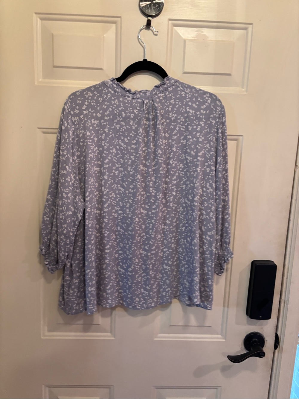 Boho Chic Dusty Blue Floral V-Neck Peasant Top - Picture 4 of 5